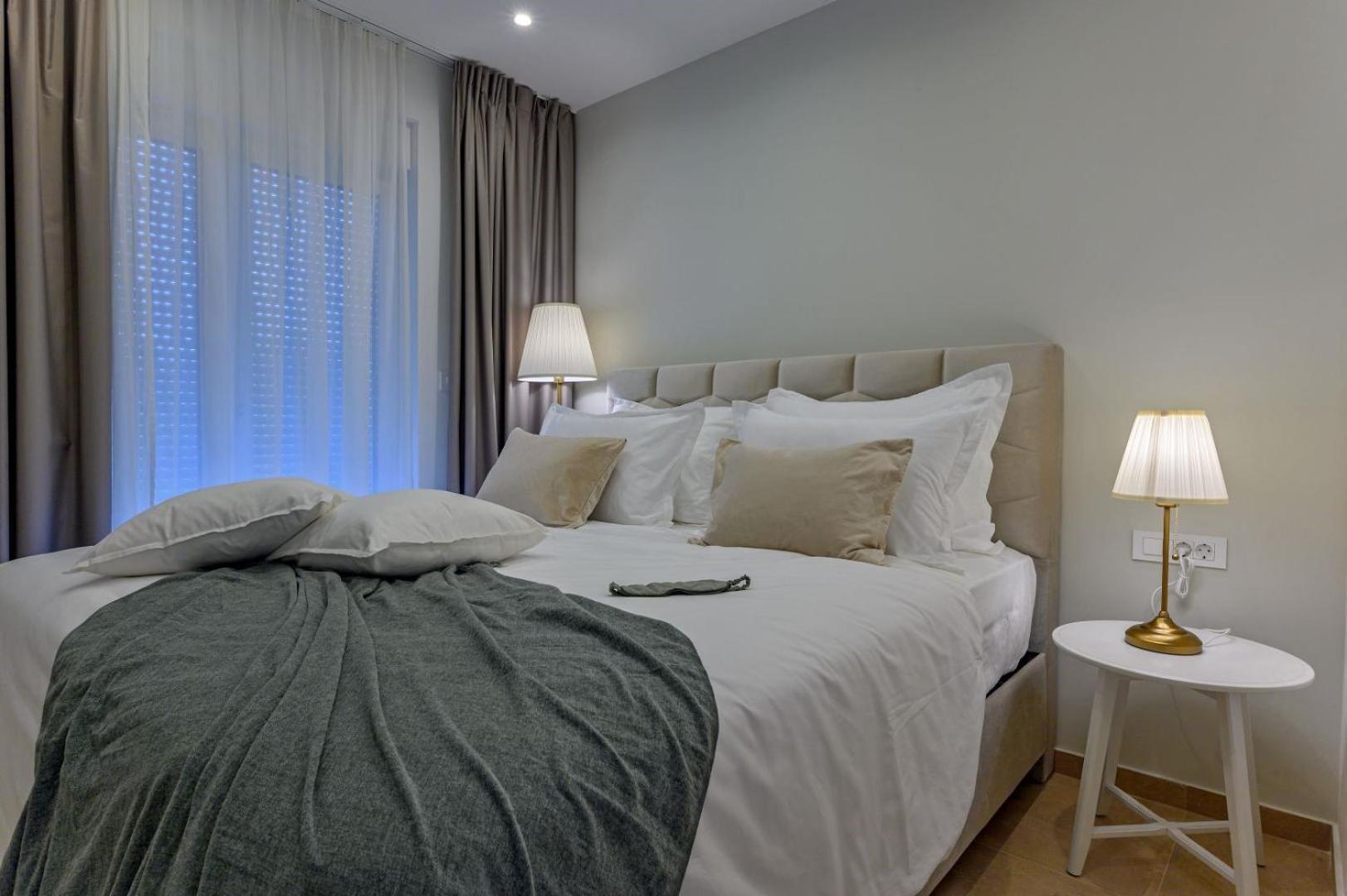 Luxury Villa Del Sogno With Pool, Jacuzzi, Parking Okrug Gornji Exteriör bild